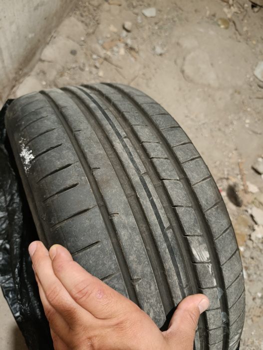 4 броя гуми Dunlop Sport maxx 225/45/17