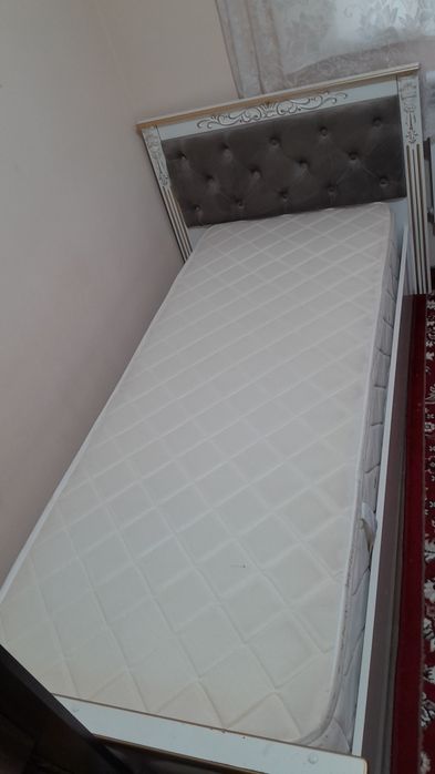 Диван кровать б/у,в хорошем состояние