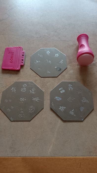 Аппликации для маникюра