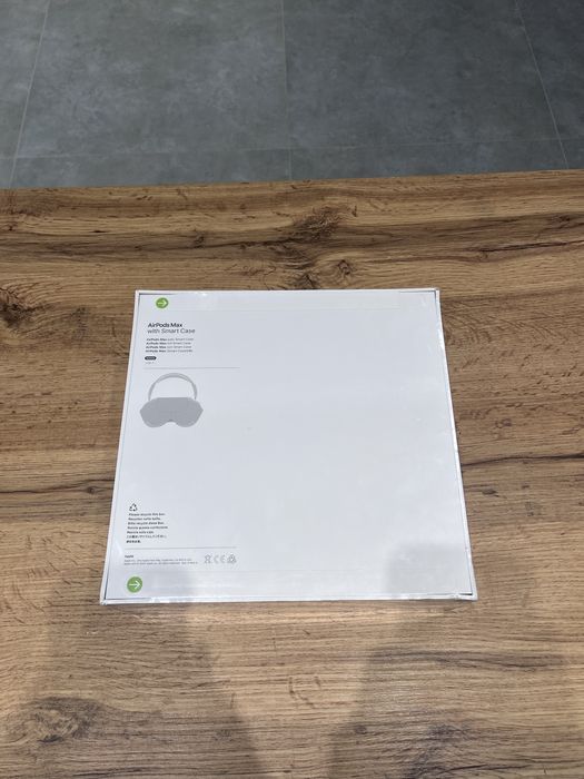 Наушники AirPods Max