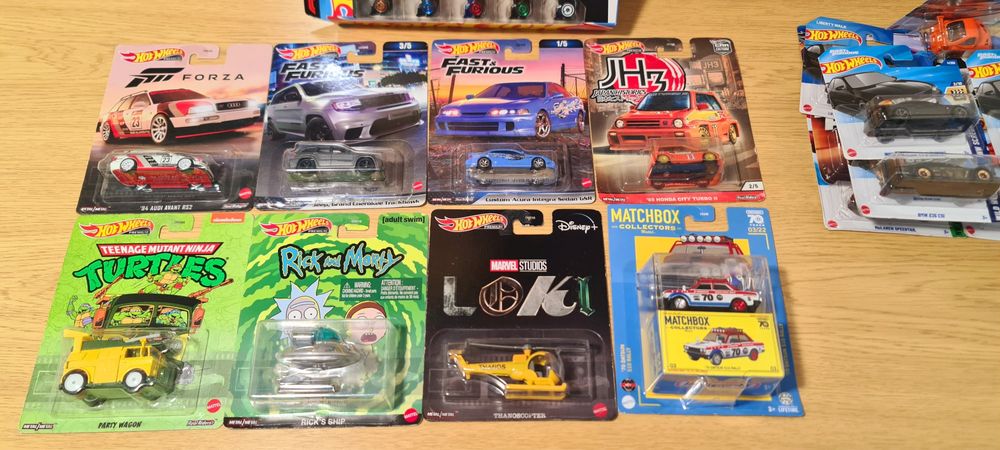 Хотвилс Hotwheels