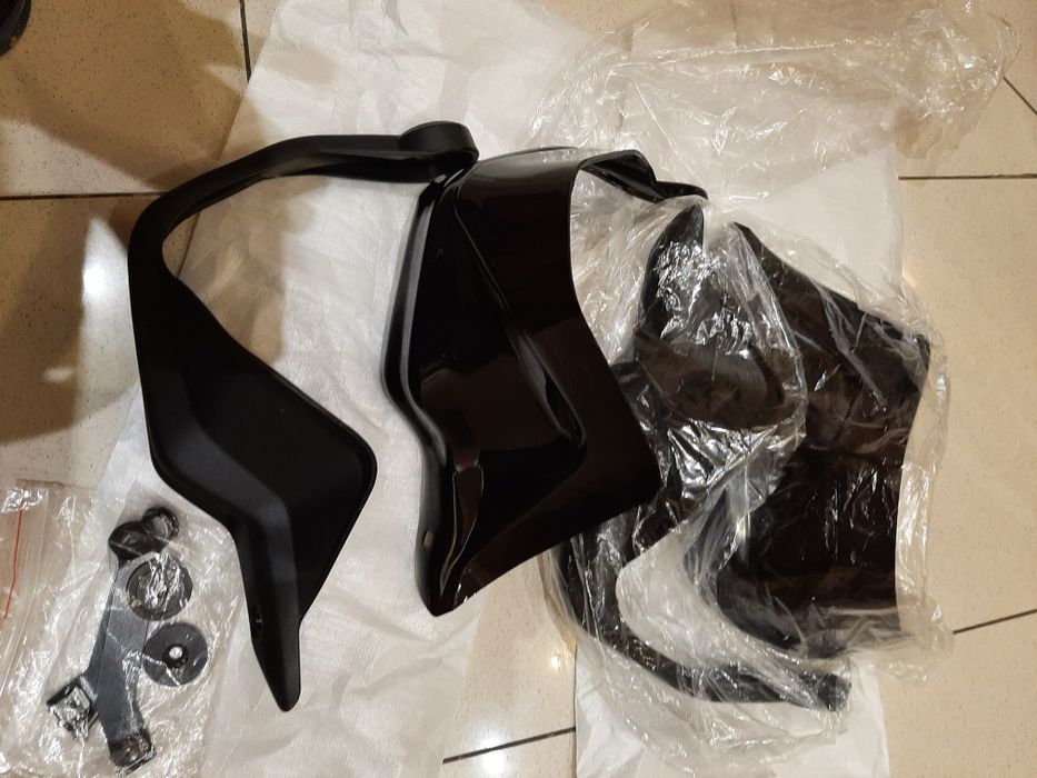 Продавам ветробрани за Honda 750 NC