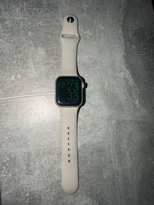 Vand ceas APPLE WATCH SE 2023