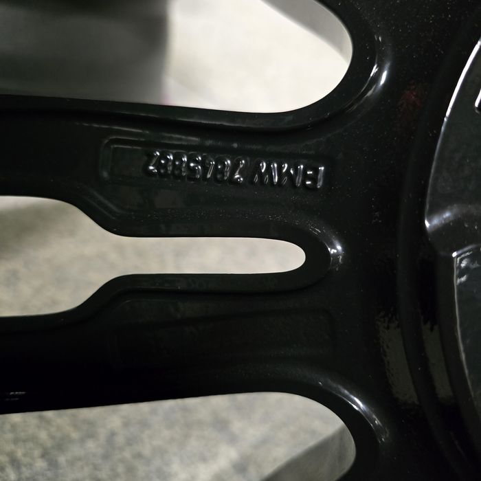 Оригинални джанти БМВ 19 цола BMW F30 F31 F33 F34 E90 E91 спорт пакет