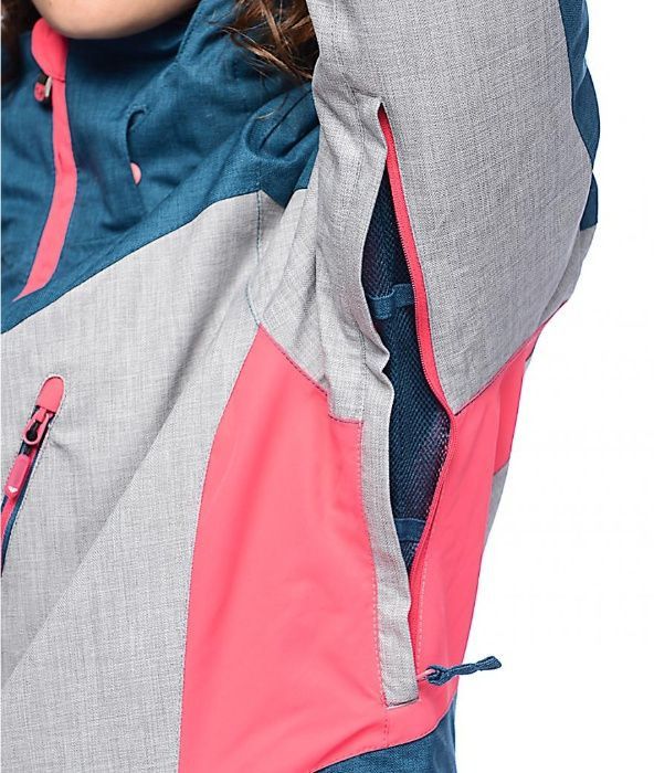 -66% Roxy, XL, ново, оригинално дамско ски/сноуборд яке 3wjt