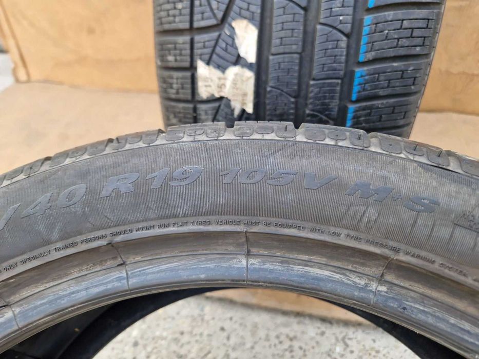 2 Pirelli R19 275/40 Зимни гуми  DOT 4917