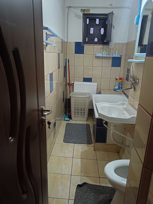 Apartament de închiriat