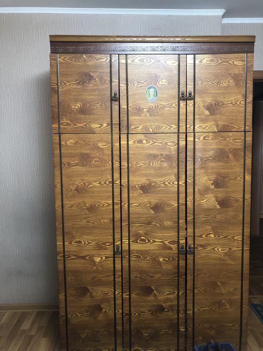 Шкаф 3х дверный, советский