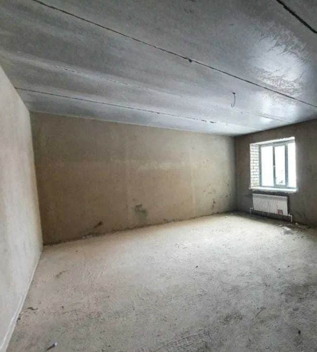 Батыс 2  продаётся 3 к.кв-145кв м 1/5