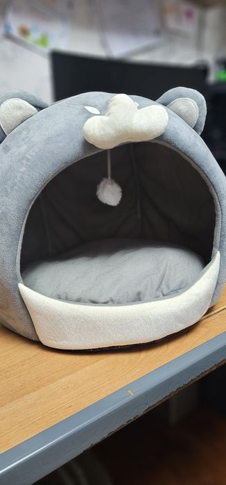 Домик для кошки.