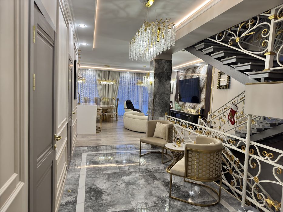 Продам Котедж Дом 400 кв.м.