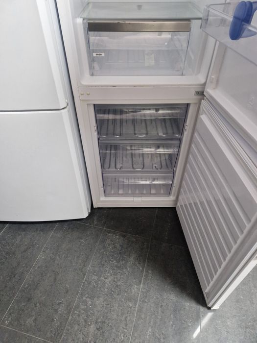 Хладилник с фризер Whirlpool A++ 185см