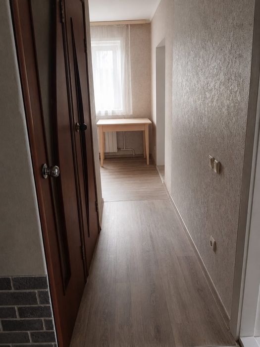 Продам 4х комнатную квартиру