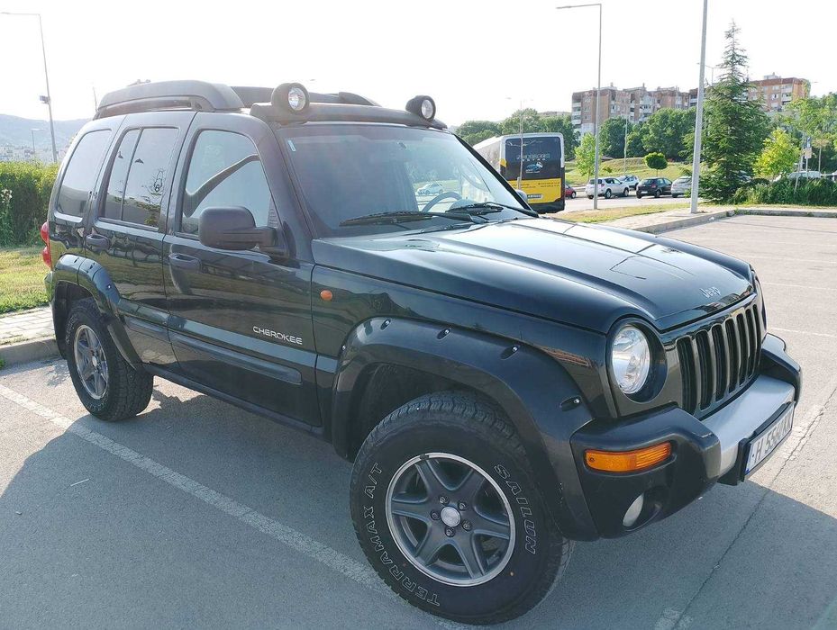 Jeep Cherokee 3,7 I + ГАЗ 4х4 Автоматик Safari Tour Renegate