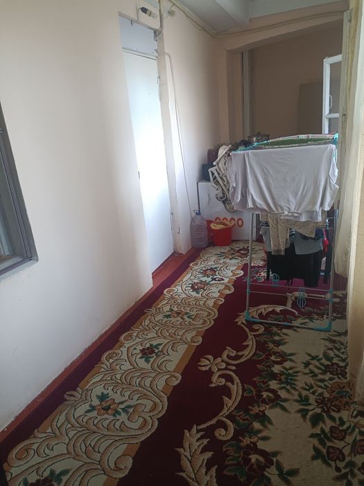 2 Хонали Трёхлестник квартира сотилади