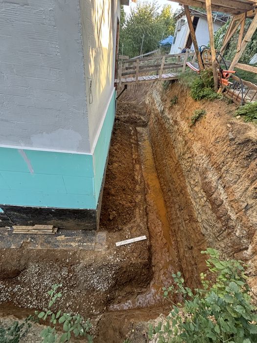 Услуги с микро багер и дъмпер