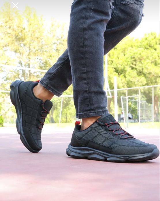 Нови мъжки маратонки Riccon