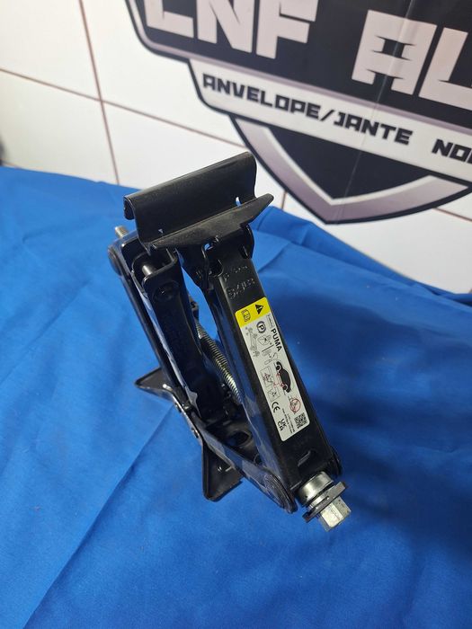 Cric AUTO - OEM Ford PUMA Focus Transit Custom Curier NOU + Cheie