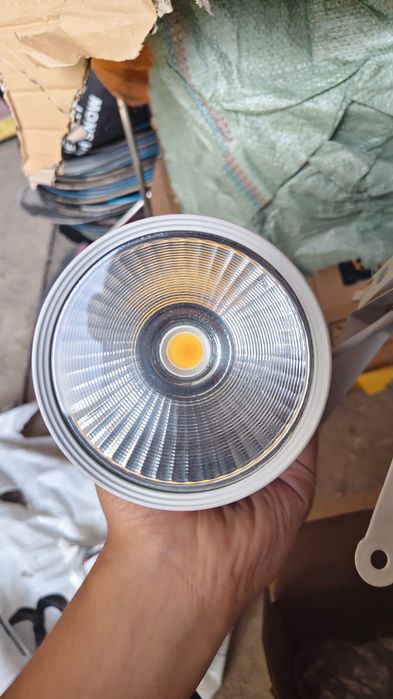 трековые LED-светильники (30 ватт)