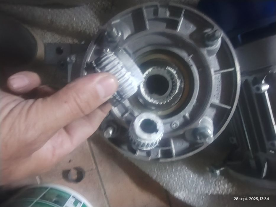 Motoare electrice noi