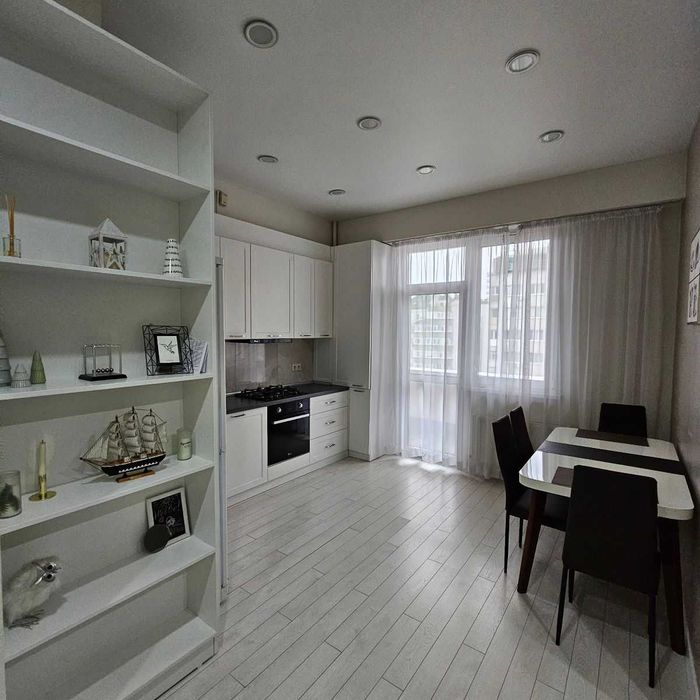 Дава се под наем Двустаен апартамент в София, Подуяне - 73 кв.м за 400 € - Снимка #1