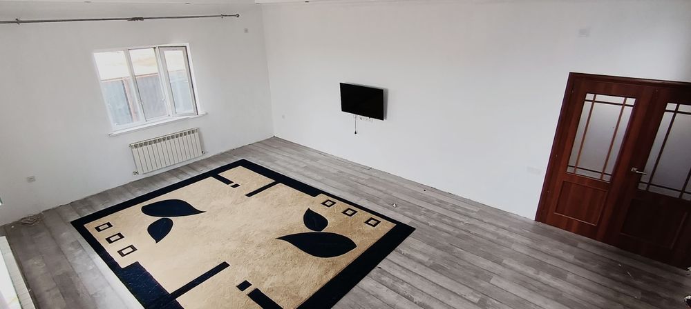 Продаю двухэтажный дом коттедж