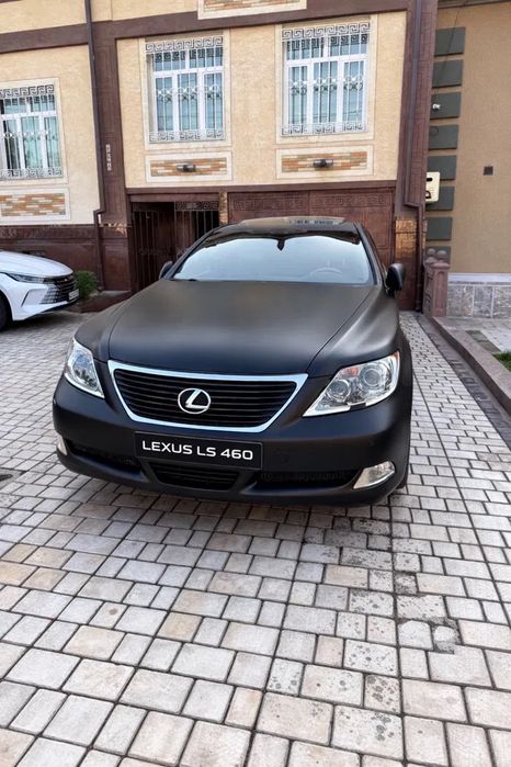 Lexus ls460 long. Ottoman 2008. Legenda