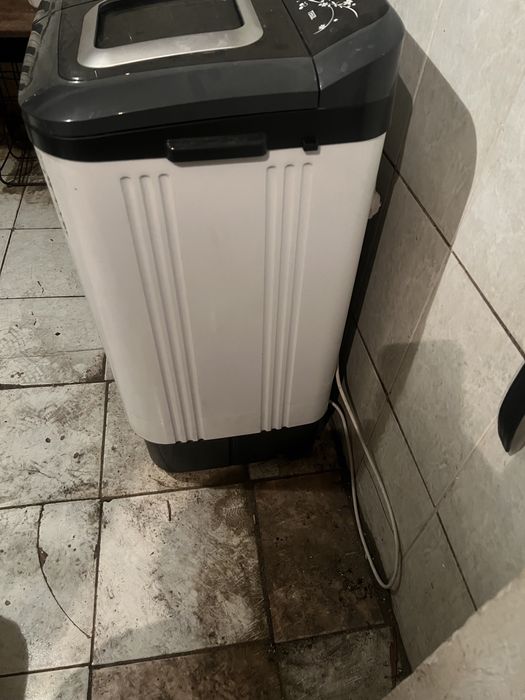 Стиральная машина полуавтомат