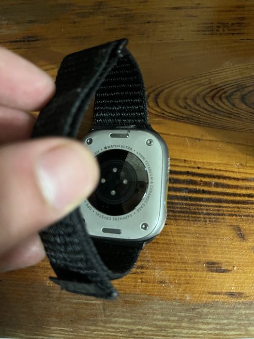 Apple Watch Ultra 2022 GPS + Cellular, Titanium 49mm