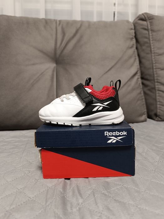 Детски маратонки Reebok,  размер 20