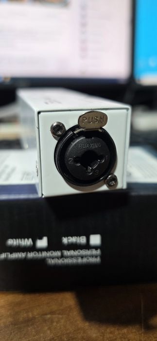 Amplificator semnal audio
