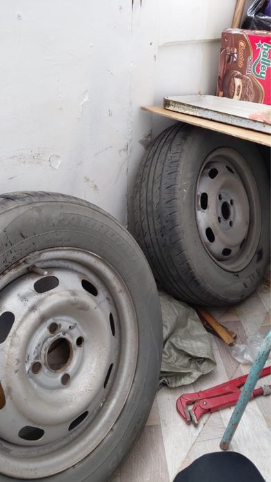 Продам колеса с дисками