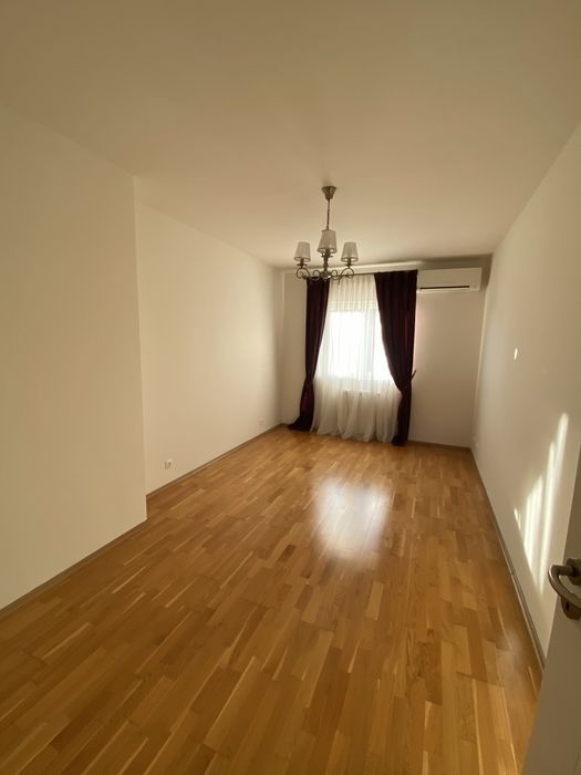 Inchiriez apartament 3 camere Ibiza Sol Pipera