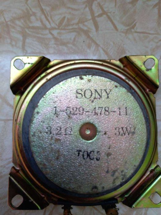 Високоговорители -