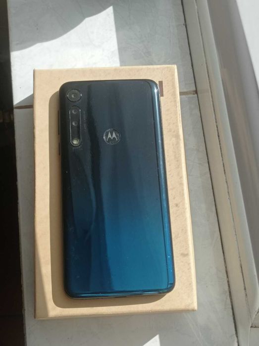 MOTOROLA one macro (XT2016-1)