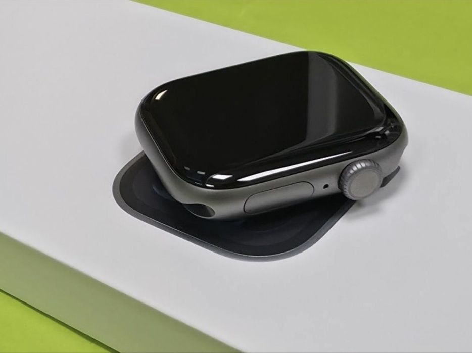 КАТО НОВ 42mm Apple watch 11 GPS Гаранция Yettel 3г. 2029 Space Gray / Black