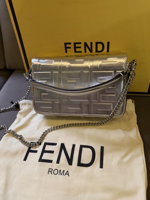 Fendi baguette оригинална чанта
