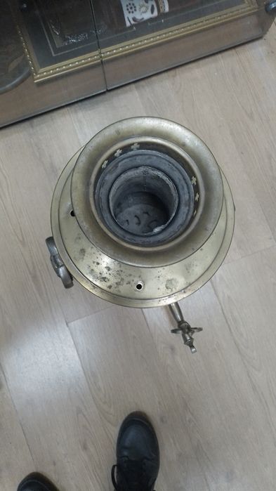 Старинный самовар