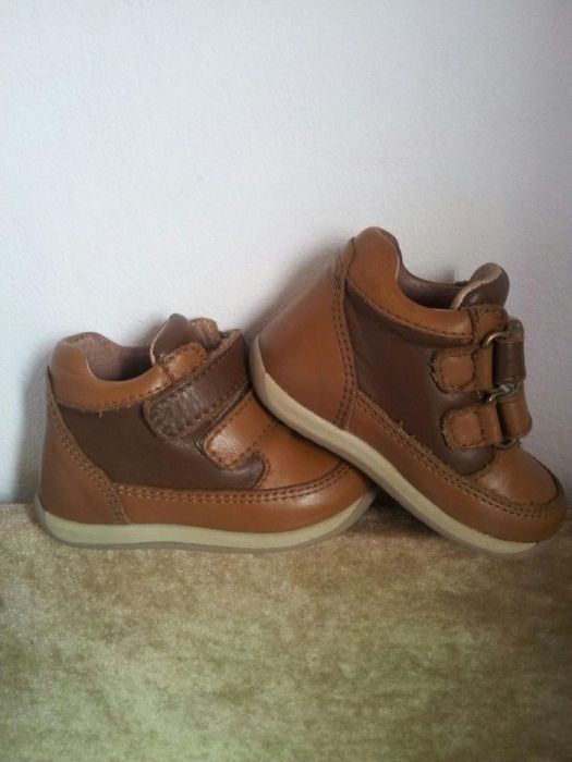 Pantofi piele marimea 18