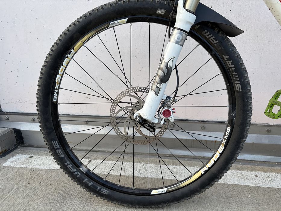 Bicicleta CUBE reaction Pro series HPA 26”