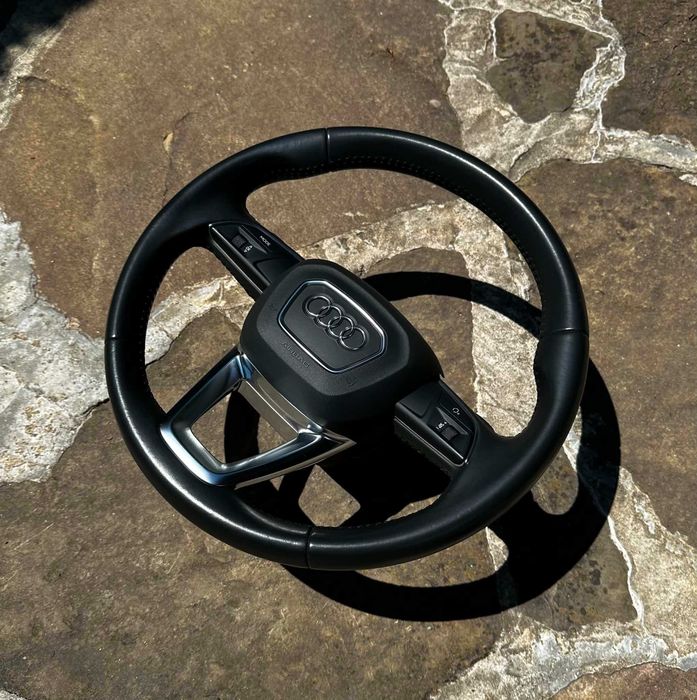Оригинален волан за Audi