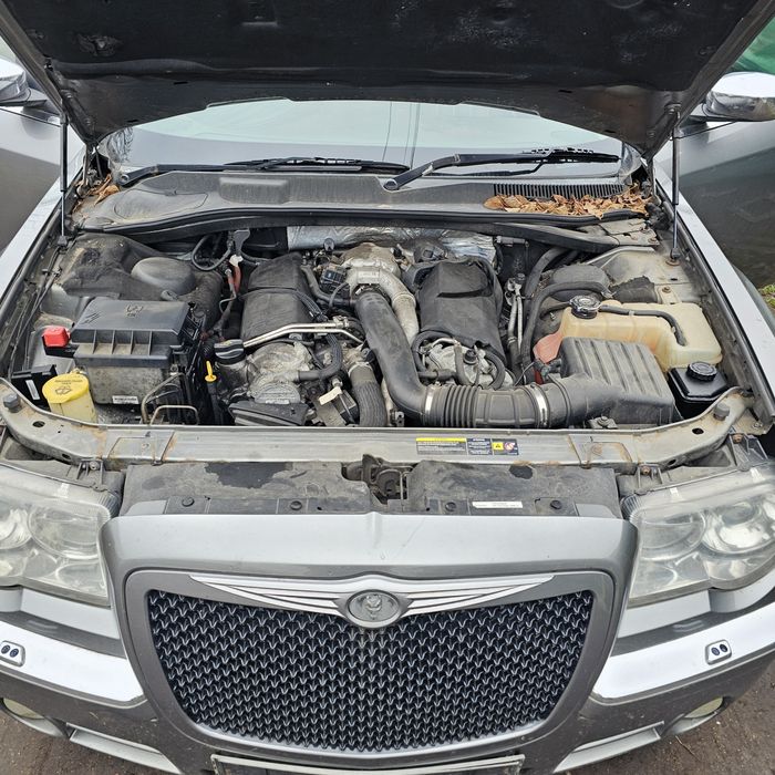 CHRYSLER 300C CRD 2006г НА части само.