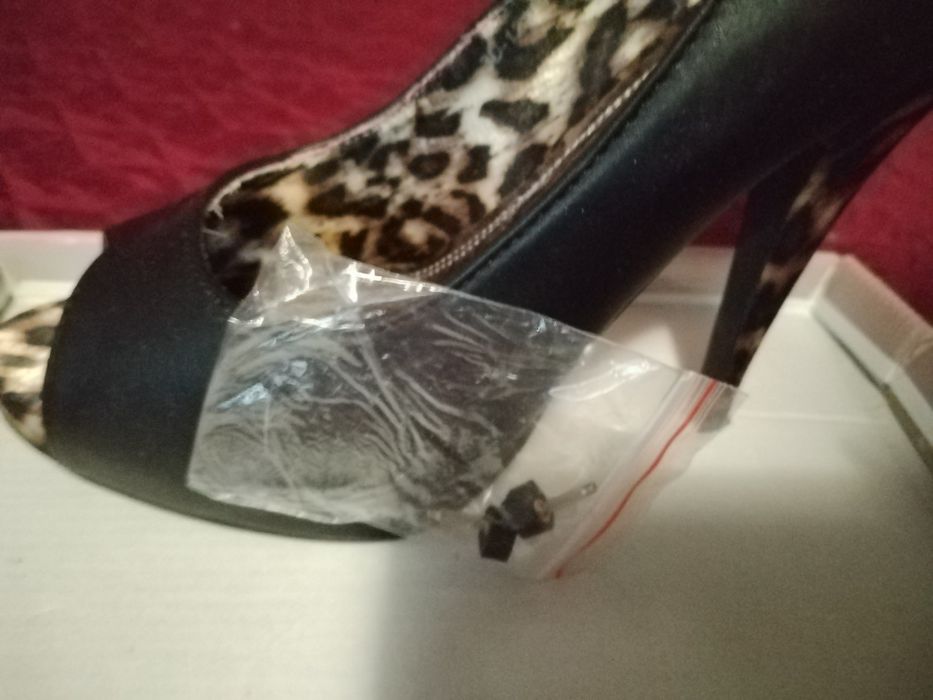 Модни дамски обувки