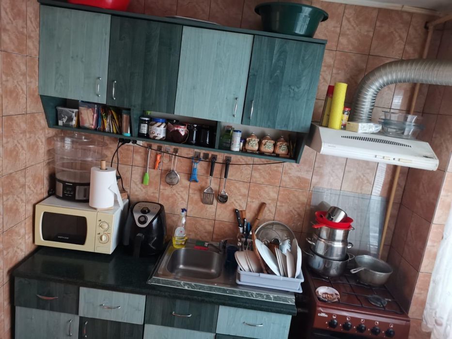 Inchiriez apartament 2 camere , micro 3, mobilat/utilat complet