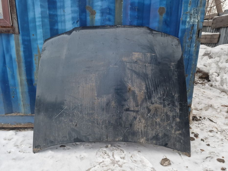 Капоты на Автомобили