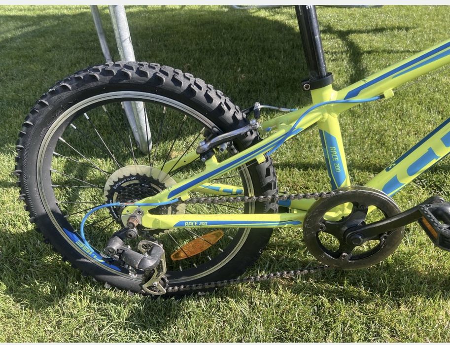 Biciclete Cube 20" - copii 6-9 ani