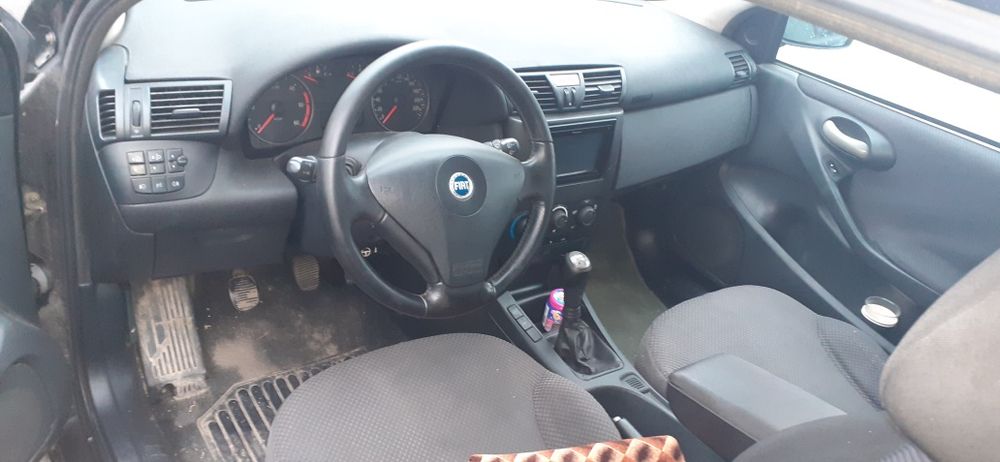 Vând Fiat Stilo 1.9 diesel JTD