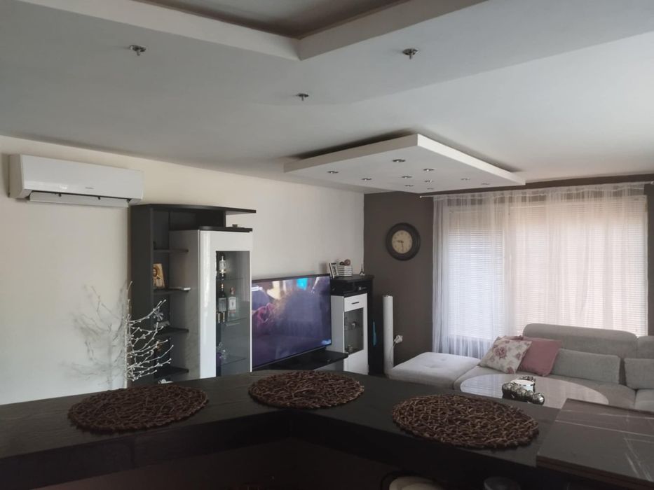 Дава се под наем Етаж от къща в София, Левски В - 80 кв.м за 561 € - Снимка #4