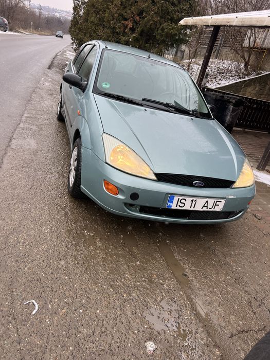 Ford focus 1 1.4 benzina