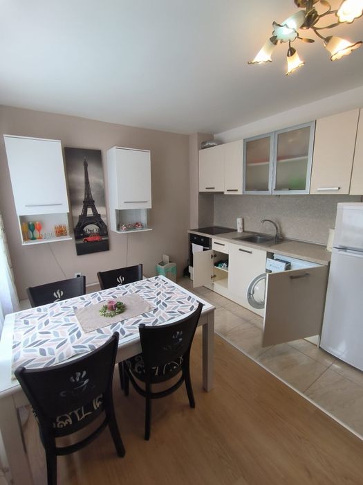 Продава се Тристаен апартамент в к.к. Дюни - 100 кв.м за 740 €/кв.м - Снимка #8